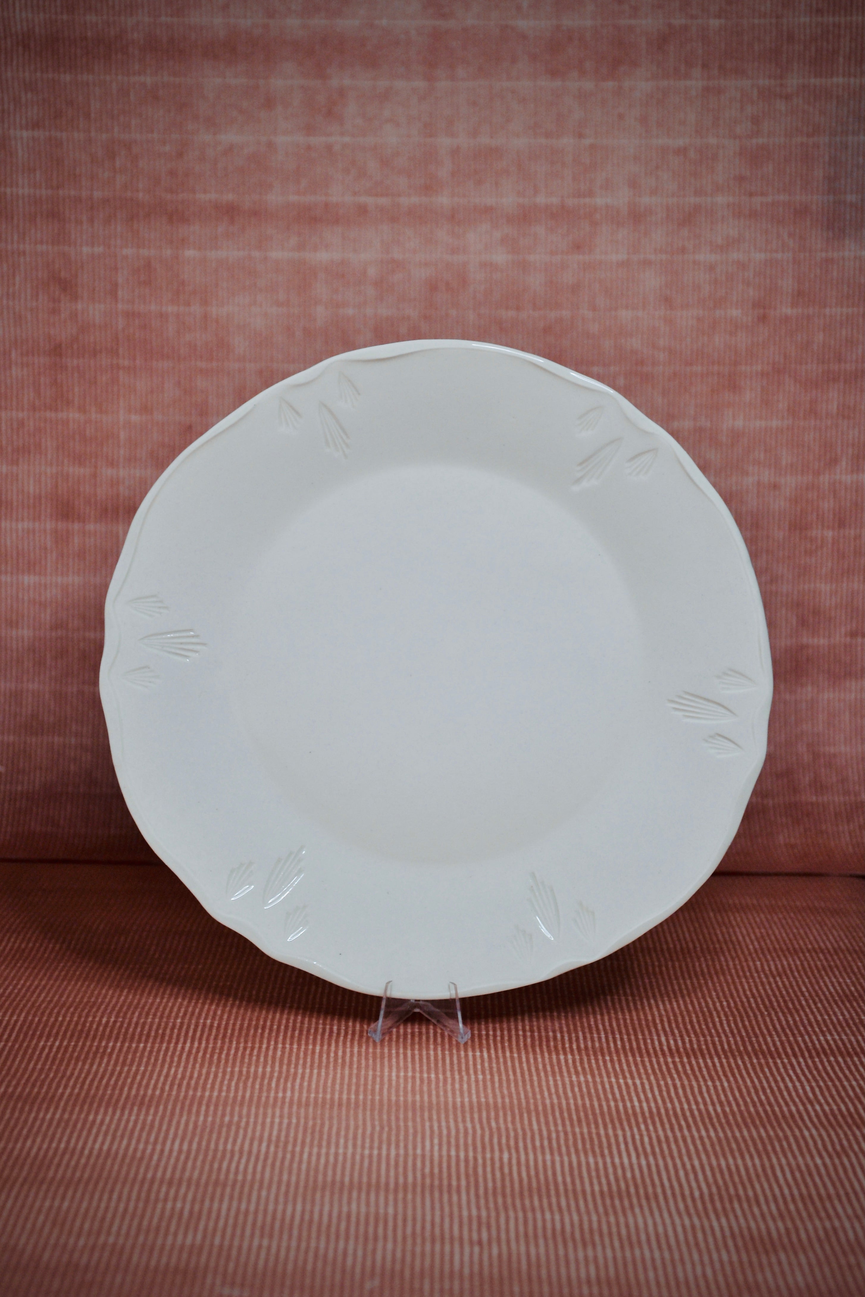 Plate: Fan (Dinner)