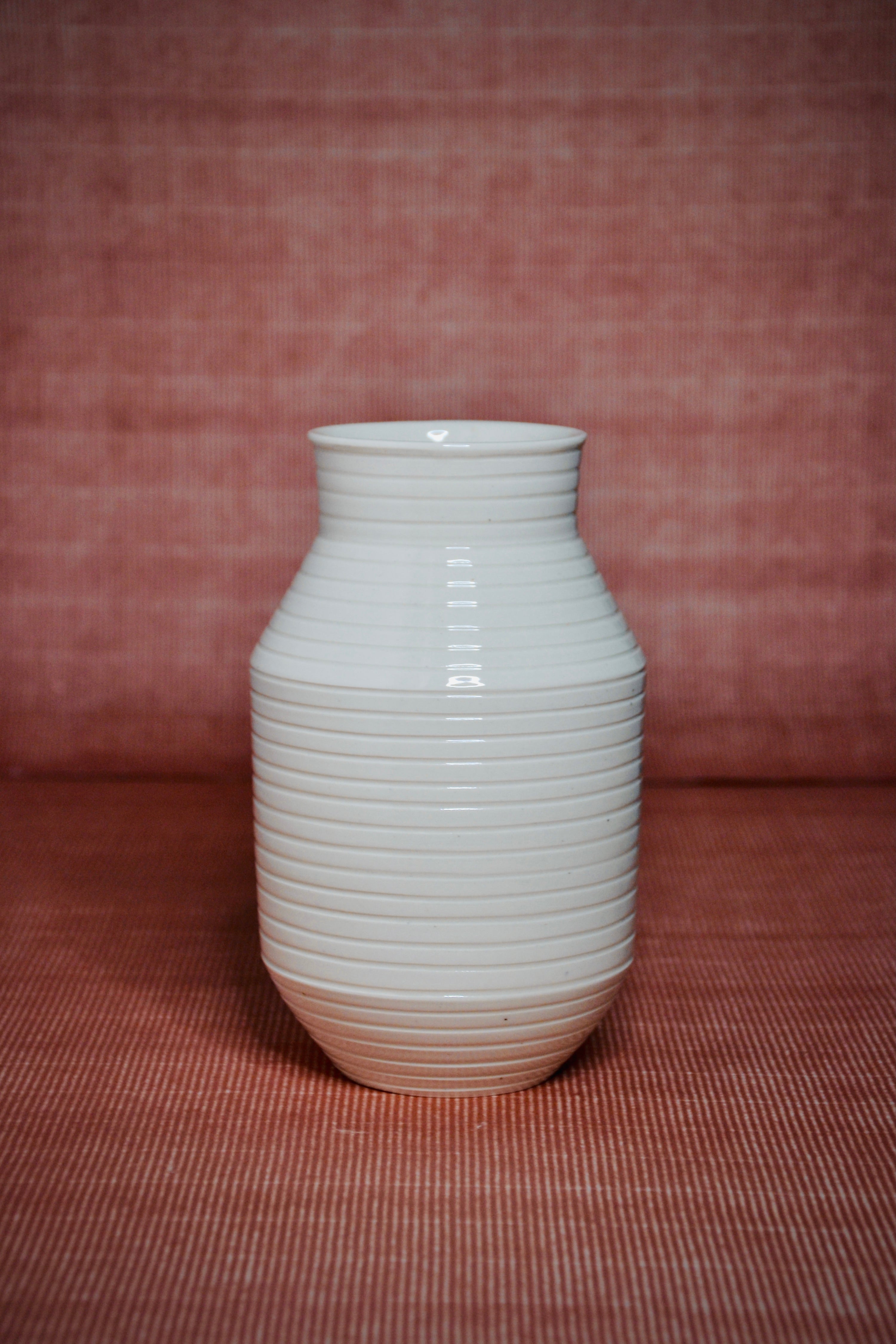 Vase: Lines (Big)